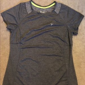 Gray old navy active tee sz S